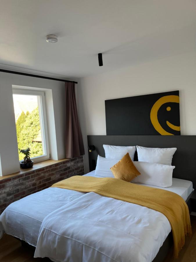 Hotel Am Markt เบอซิกไฮม์ ภายนอก รูปภาพ